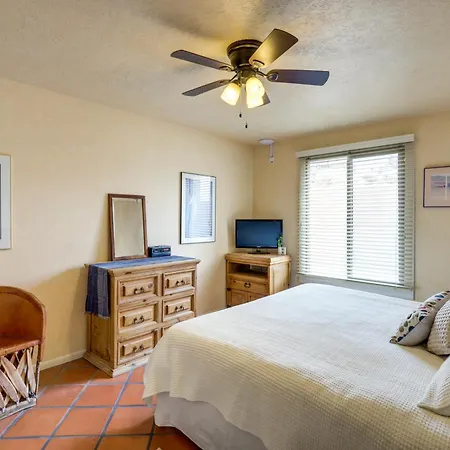 Cozy Southwest Style Condo!