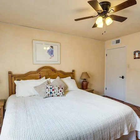 Cozy Southwest Style Condo! Santa Fe